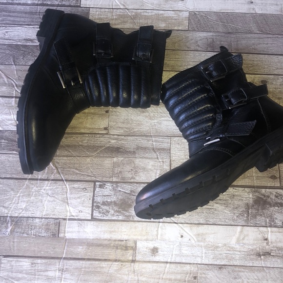 Zara  Black Moto Low Boots - Picture 4 of 16